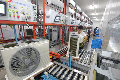 习近平等为受表彰的全国“两优一先”代表颁奖