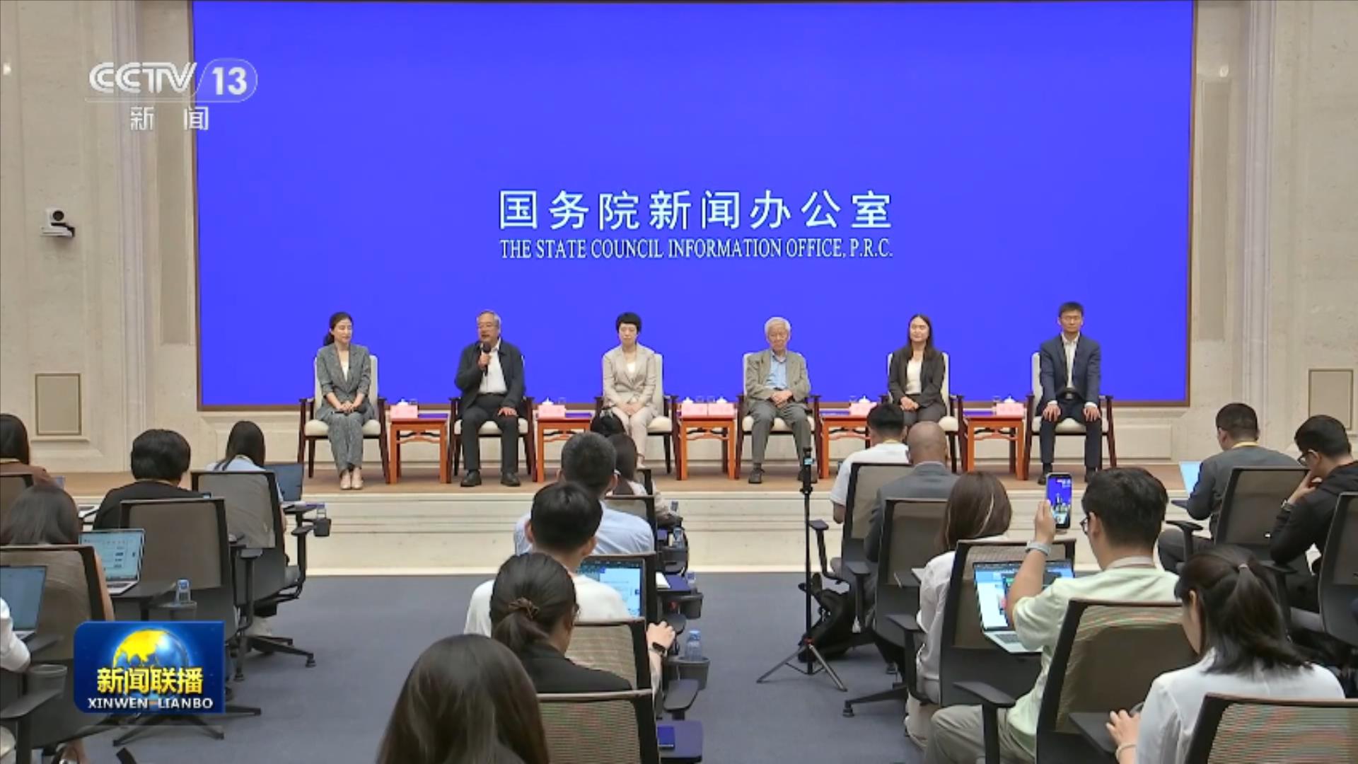 企业多次造假跃升成数码零售巨头