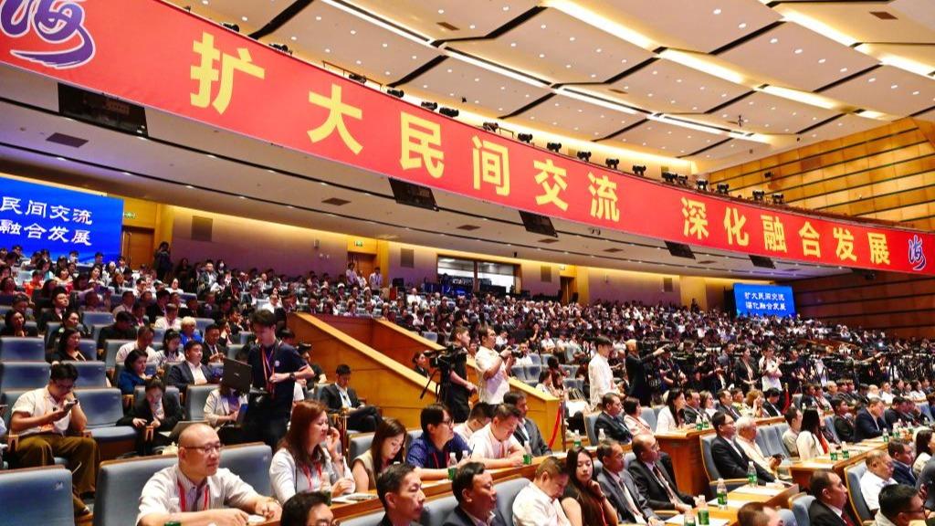 岁男生向女童泼开水不需承担刑责